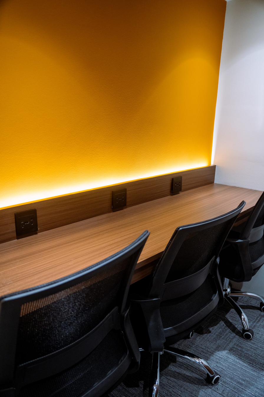 3-seater room detail